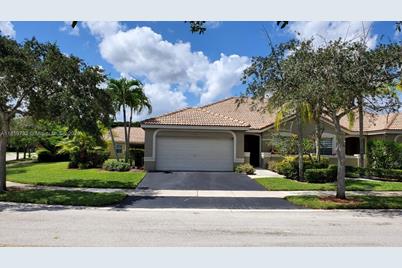 1571  Orion Ln, Weston, FL 33327 - Photo 1