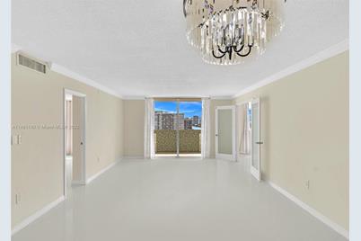 1833 S Ocean Dr #1408, Hallandale Beach, FL 33009 - Photo 1