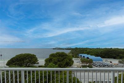 150 SE 25th Rd #8M, Miami, FL 33129 - Photo 1