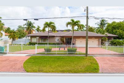 3041 SW 112th Ave - Photo 1