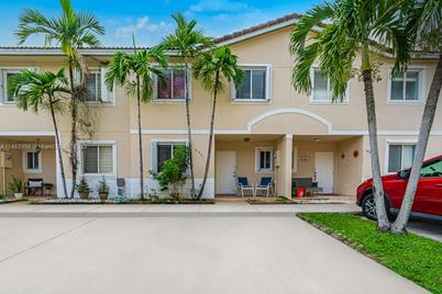 13921 SW 175th Ter - Photo 1