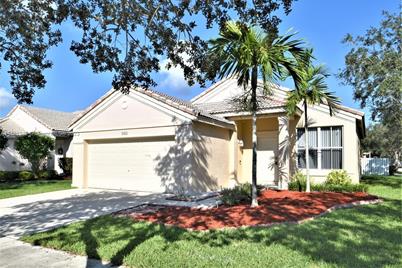 803  Savannah Falls Dr, Weston, FL 33327 - Photo 1