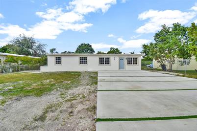 12300 NW 17th Pl - Photo 1