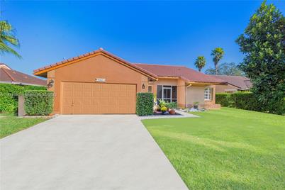 10421 NW 9th Pl - Photo 1