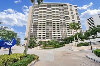 2500 Parkview Dr #318, Hallandale Beach, FL 33009 - Photo 1