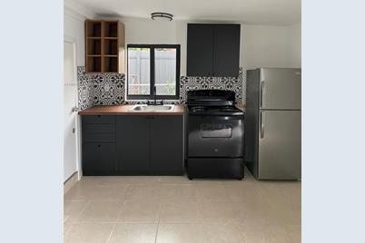 66 W 13th St #7, Hialeah, FL 33010 - Photo 1