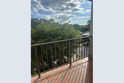 1225 NE 124th St #46A, North Miami, FL 33161 - Photo 1