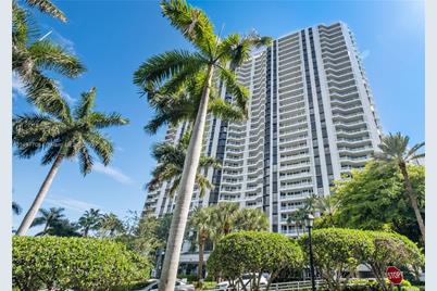 21055  Yacht Club Dr #404, Aventura, FL 33180 - Photo 1