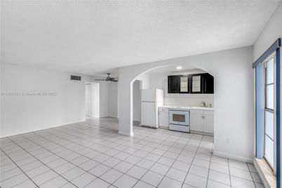 1340 Lincoln Rd #502, Miami Beach, FL 33139 - Photo 1