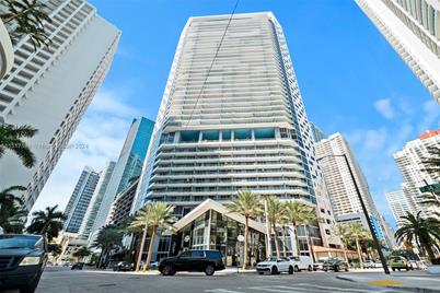 1300 Brickell Bay Dr #3607, Miami, FL 33131 - Photo 1