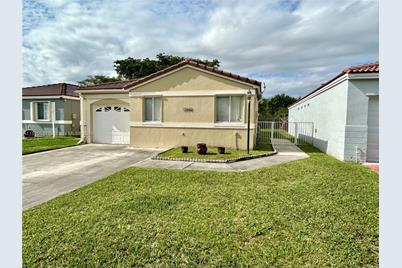 17042 SW 142nd Pl, Miami, FL 33177 - Photo 1