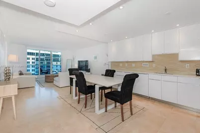 2301 Collins Ave #1515, Miami Beach, FL 33139 - Photo 1