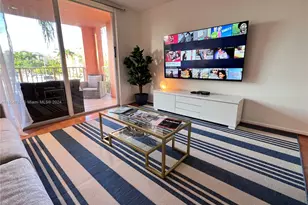 19501 E Country Club Dr, Aventura, FL 33180 - Photo 1