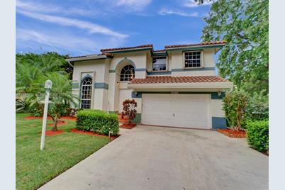 11088 Helena Dr, Cooper City, FL 33026 - Photo 1