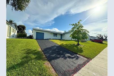12234 SW 263rd Ter #12234 - Photo 1