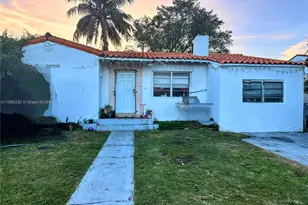 810 NW 17th Ct, Miami, FL 33125 - Photo 1