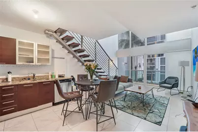 41 SE 5th St #304, Miami, FL 33131 - Photo 1