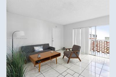 3660 NE 166th St #816, North Miami Beach, FL 33160 - Photo 1