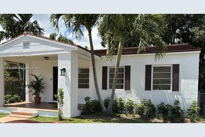 31 Veragua Ave, Coral Gables, FL 33134 - Photo 1