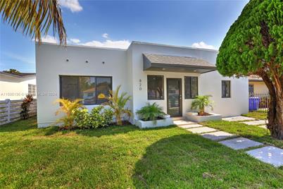 820 NW 49th St, Miami, FL 33127 - Photo 1