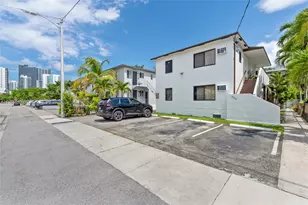 550 SW 10th St, Miami, FL 33130 - Photo 1