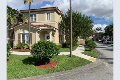 8243 NW 107th Path #7-13, Doral, FL 33178 - Photo 1