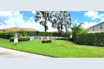 2002 SE 26th Ln #201, Homestead, FL 33035 - Photo 1