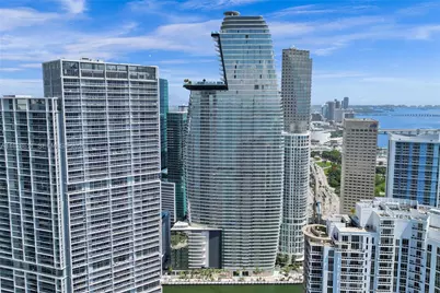 300 Biscayne Blvd Way #1607, Miami, FL 33131 - Photo 1