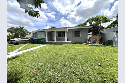 121 Flagami Blvd #121, Miami, FL 33144 - Photo 1