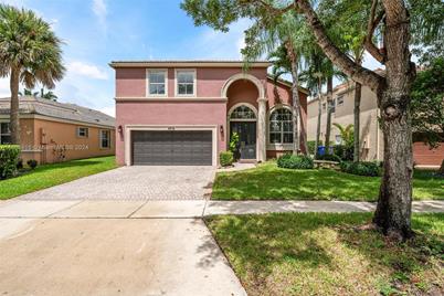 4976 SW 166th Ave, Miramar, FL 33027 - Photo 1