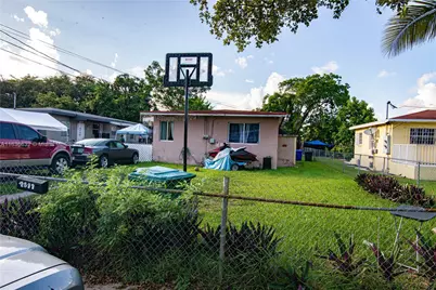 2531 NW 32nd St, Miami, FL 33142 - Photo 1