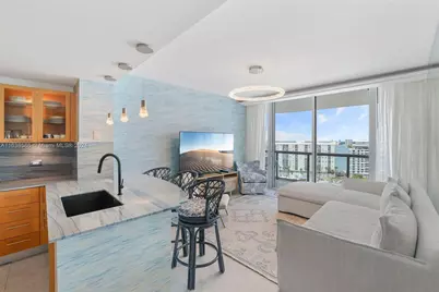 6799 Collins Ave #1601, Miami Beach, FL 33141 - Photo 1