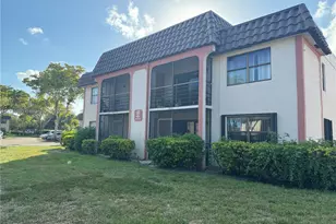861 NE 207th Ln, Miami, FL 33179 - Photo 1