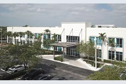 2010 NW 150th Ave #206, Pembroke Pines, FL 33028 - Photo 1