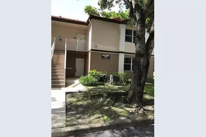 1250 SW 113th Ter #101, Pembroke Pines, FL 33025 - Photo 1
