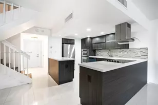 20350 W Country Club Dr, Aventura, FL 33180 - Photo 1