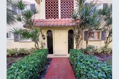 257 S Cypress Rd #423, Pompano Beach, FL 33060 - Photo 1