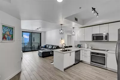 999 SW 1st Ave #1807, Miami, FL 33130 - Photo 1