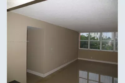 9143 SW 77th Ave #B403, Miami, FL 33156 - Photo 1