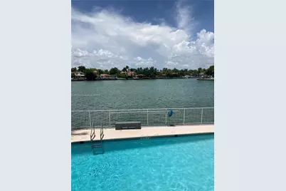 5880 Collins Ave #404, Miami Beach, FL 33140 - Photo 1