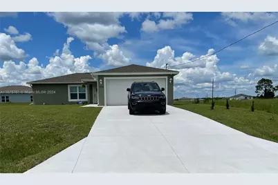 7003 Burma Cir, Labelle, FL 33935 - Photo 1