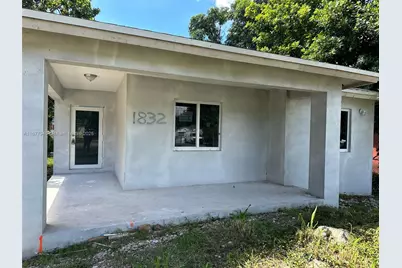 1832 NW 112th St, Miami, FL 33167 - Photo 1