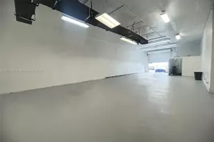 430 Ansin Blvd, Hallandale Beach, FL 33009 - Photo 1