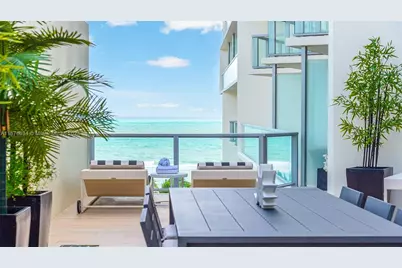 2201 Collins Ave #711, Miami Beach, FL 33139 - Photo 1