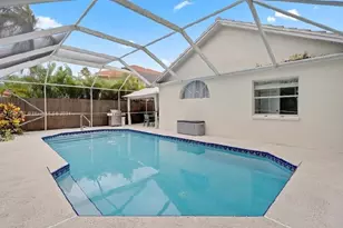 2002 Lake Breeze Ct, Wellington, FL 33414 - Photo 1