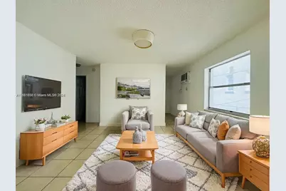 634 SW 2nd #6, Miami, FL 33130 - Photo 1