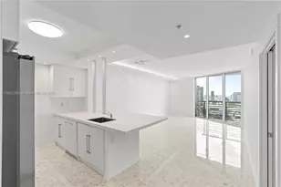 325 S Biscayne Blvd, Miami, FL 33131 - Photo 1