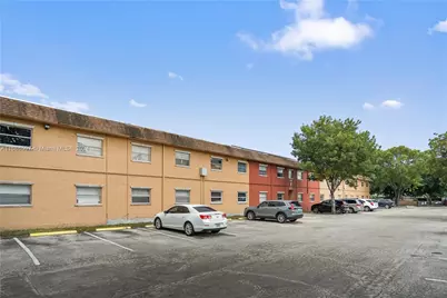 101 NE 41st St #91F, Oakland Park, FL 33334 - Photo 1