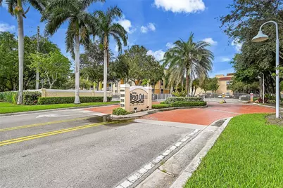 519 E Sheridan St #106, Dania Beach, FL 33004 - Photo 1