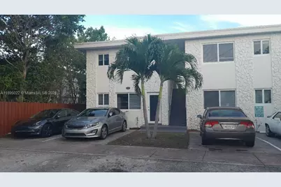 2006 Calais Dr #1, Miami Beach, FL 33141 - Photo 1